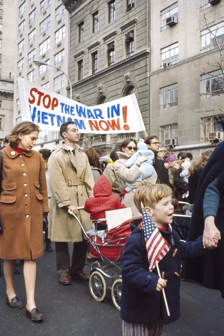 Anti-War Protesters with Signs, New York City, New York, USA, Bernard Gotfryd, 1969