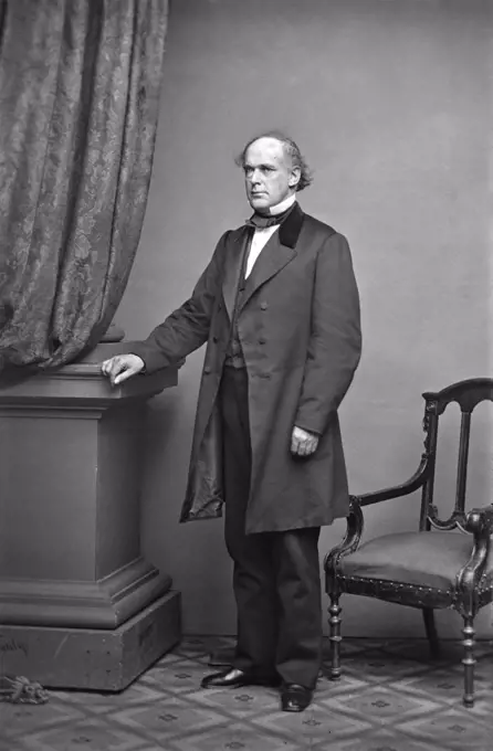 Salmon P. Chase (1808-1873), American Politician and Jurist, served as Ohio Governor and Senator, sixth U.S. Chief Justice, as well as US. Secretary of the Treasury, one of a few U.S. Politicians to serve in all three branches of Federal Government, full-length Portrait, Mathew Brady Studio, 1860's