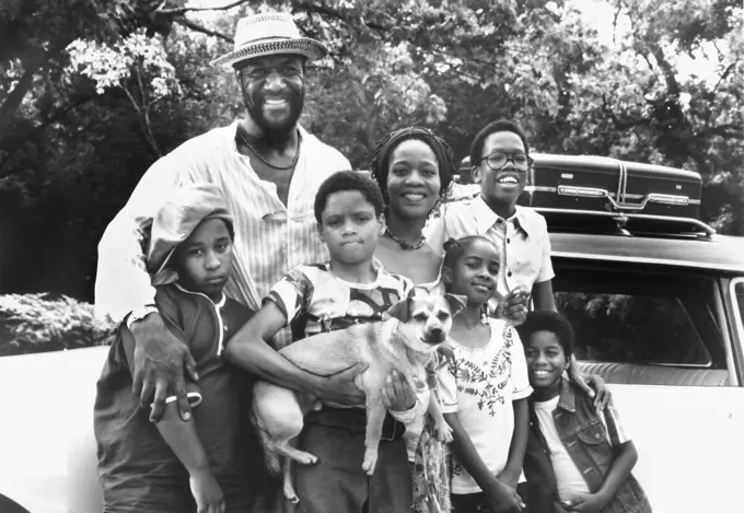 Sharif Rashid, Delroy Lindo, Chris Knowings, Alfre Woodard, Carlton Williams, Zelda Harris, TseMach Washington, on-set of the Film, "Crooklyn", Universal Pictures, 1994