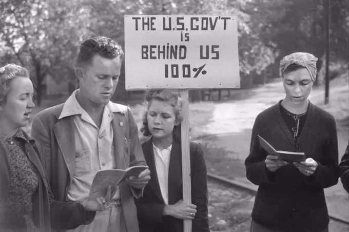 Pickets outside Textile Mill, Greensboro, Georgia, USA, Jack Delano, Farm Security Administration, May 1941