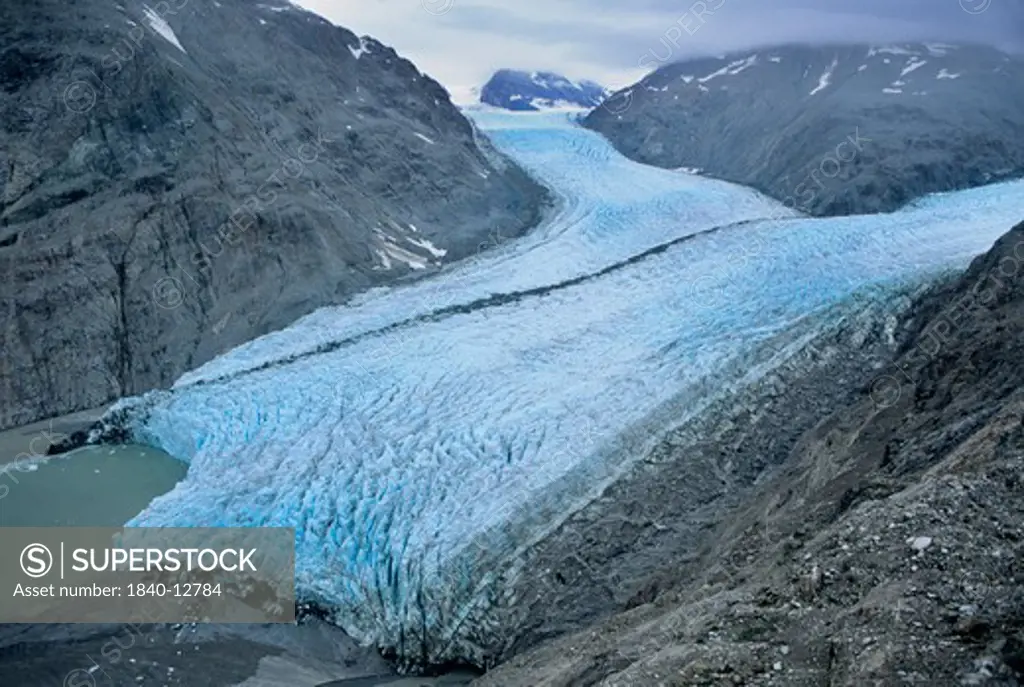 Muir Glacier in 1991 at the head of Muir Inlet in Glacier Bay National Park, Alaska.