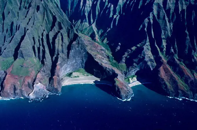 Aerial view of the Na Pali Cliffs on the north coast of the island of Kauai, Hawaii.