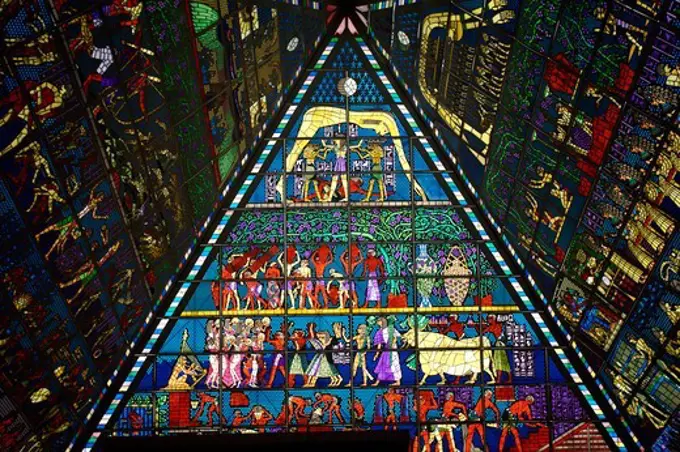 Dubai, Stained Glass Window