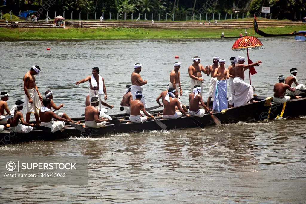 Snake boat race on Pampa River at Onam Festival, Aranmula, Kerala, India