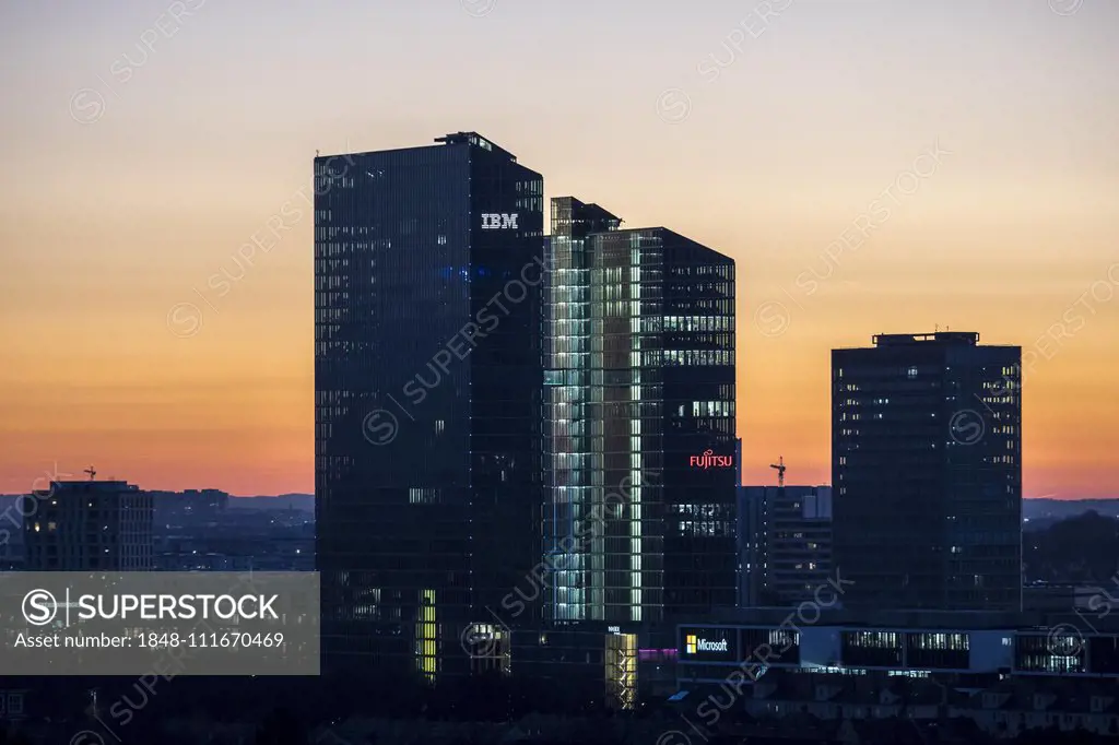 Highlight Towers, office towers, IBM and Fujitsu skyscrapers, sunset, dusk, Munich, Upper Bavaria, Bavaria, Germany, Europe