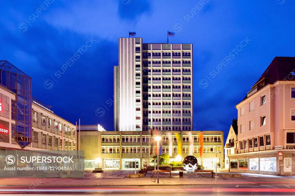 New Town Hall at dusk, Bayreuth, Upper Franconia, Bavaria, Germany