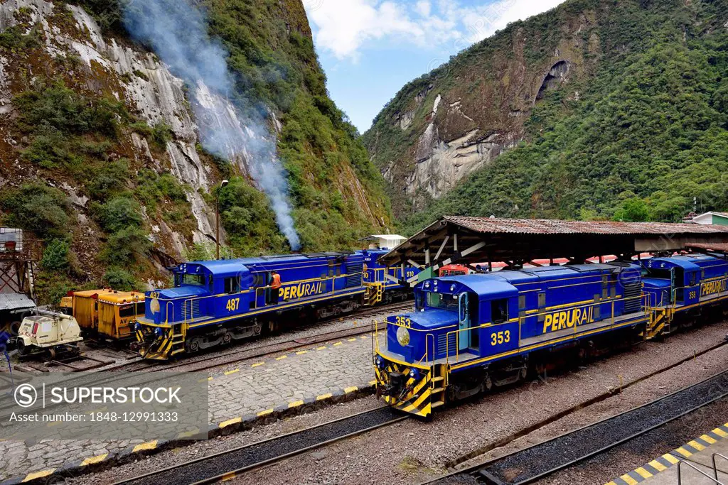 Terminus of the Peruvian southern railway Ferrocarril del Sur, Aguas Calientes, Cusco Province, Peru