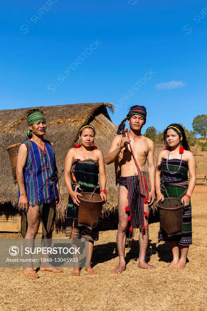 Native Phnong people wearing traditional costume, ethnic minority, Pnong, Bunong, Senmonorom, Sen Monorom, Mondulkiri Province, Cambodia