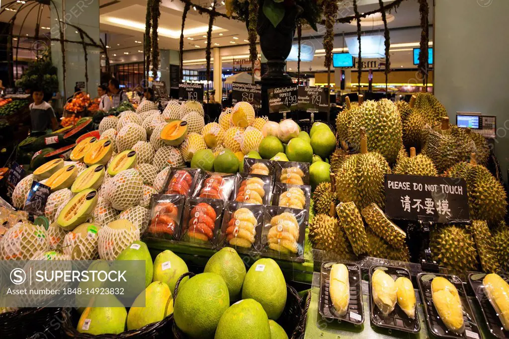 Durian and Mango, fruit on a market stall at the Gourmet Market, Siam Paragon Shopping Centre, Pathum Wan District, Bangkok, Thailand