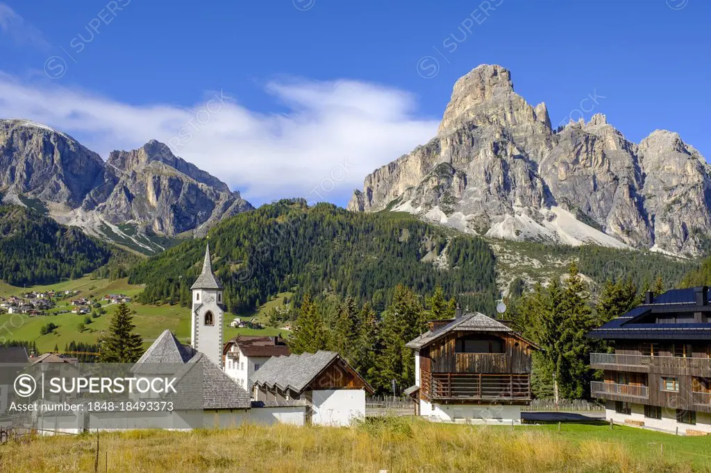 Parish Church of St. Catherine, Corvara, behind Sassongher, Val Badia, Val Gardena, Dolomites, South Tyrol, Trentino, Italy, Europe