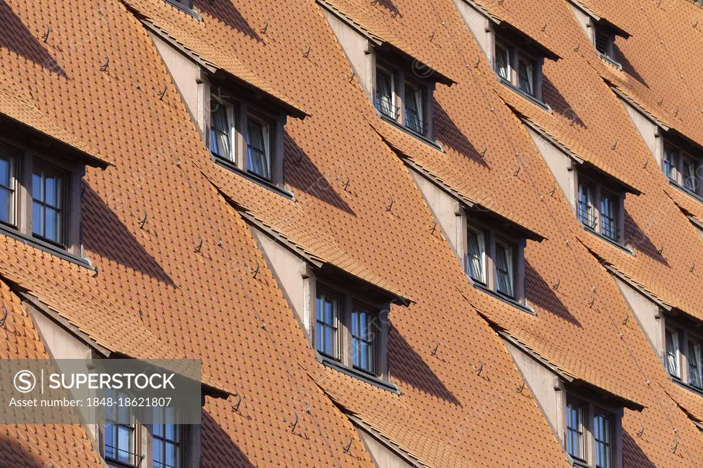 Dormer windows on roof, DJH, youth hostel, formerly Kaiserstallung, Kaiserburg Nuremberg, Sebald Old Town, Nuremberg, Middle Franconia, Franconia, Bav...