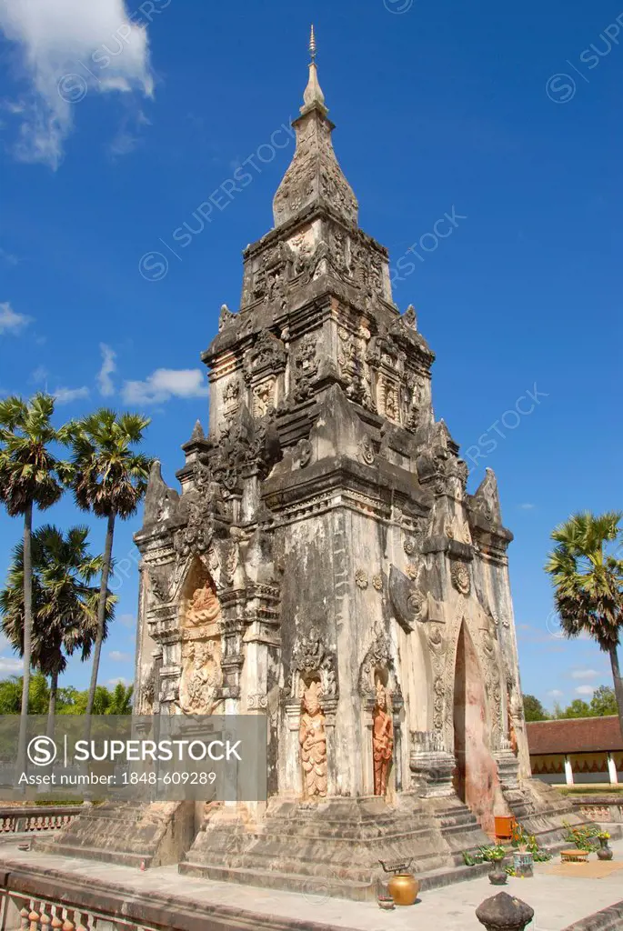 Theravada Buddhism, old ornate temple, That Ing Hang Stupa, in Savannakhet, Laos, Southeast Asia, Asia