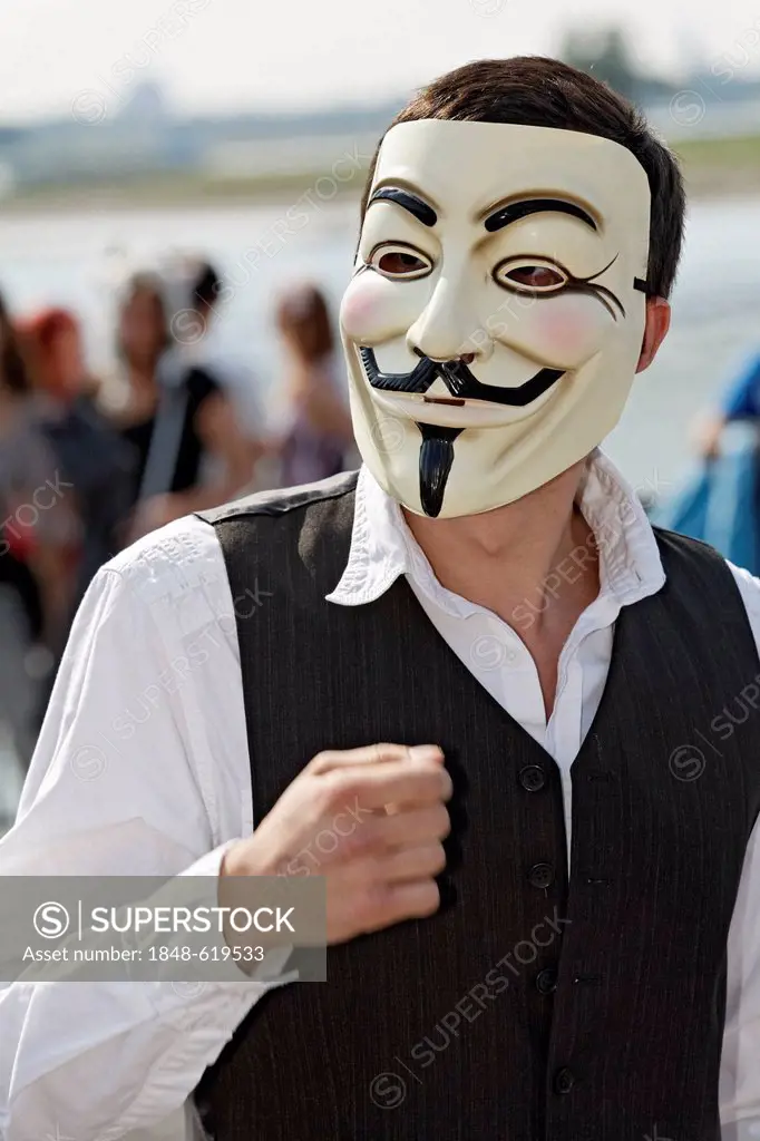 Anonymous / Guy Fawkes Mask