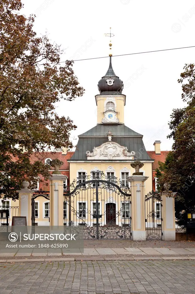 Gohliser Schloesschen palace, Gohlis Palace, Gohlis, Leipzig, Saxony, Germany, Europe, PublicGround