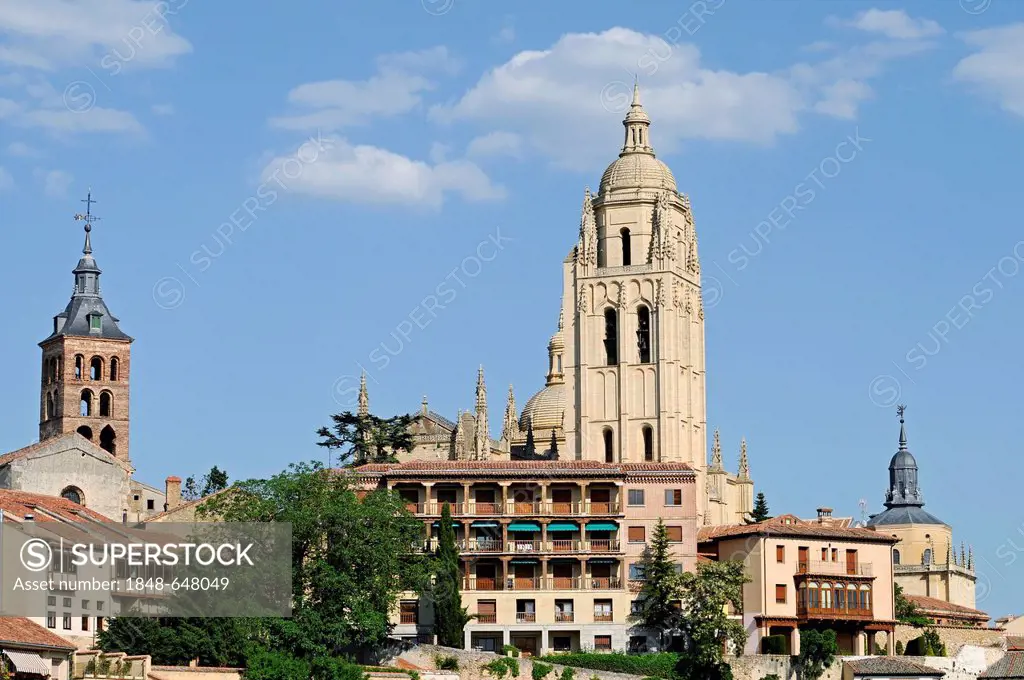 Cathedral, Segovia, Castile and León, Spain, Europe, PublicGround