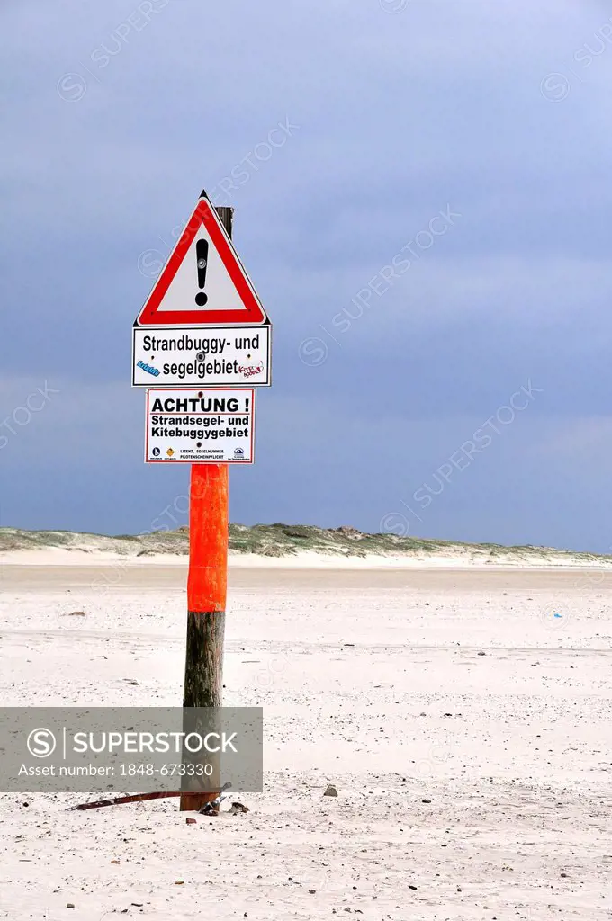 Warning sign, beach buggy and sail area, beach on the North Sea, St. Peter-Ording, Schleswig-Holstein, Germany, Europe