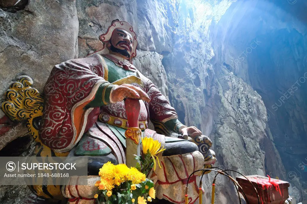 Guardian figure, patron deity, Huyen Khong Grotto, Marble Mountains, Ngu Hanh Son, Thuy Son, Da Nang, Vietnam, Asia