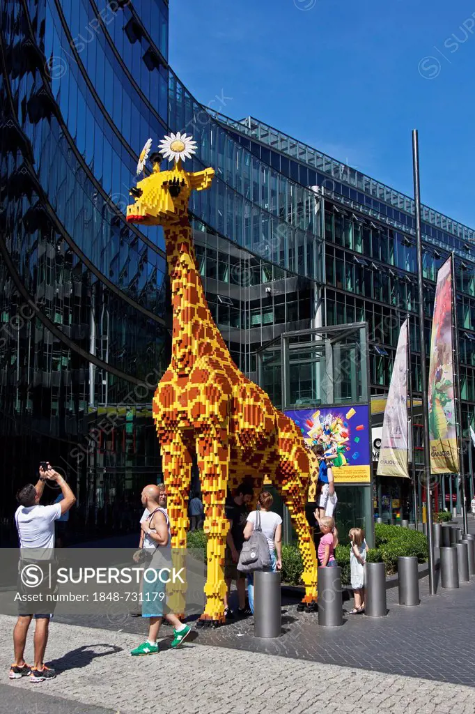 Giraffe made of Lego bricks, life size, Legoland Discovery Centre on Potsdamer Platz, Berlin, Germany, Europe