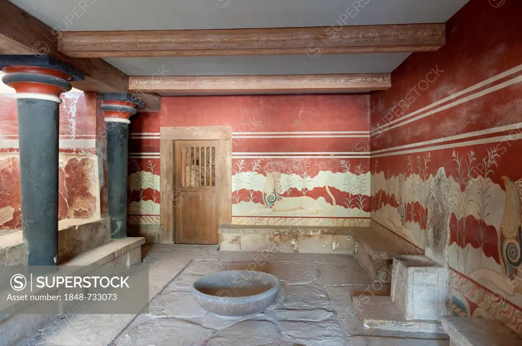 Archaeology, Minoan civilisation, antiquity, throne room with an alabaster throne, reconstruction according to archaeologist Sir Arthur Evans, Palace ...