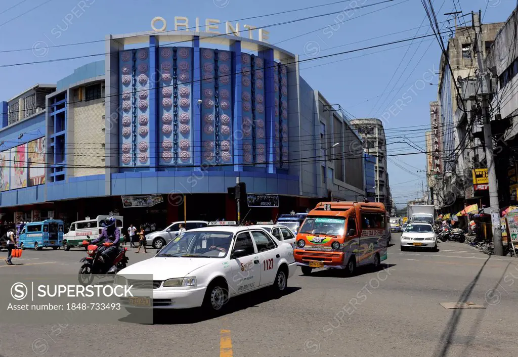 Intersection with a taxi, a Jeepney and a motorcycle, Cebu, Philippines, Southeast Asia, Asia