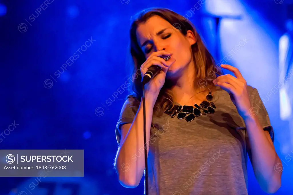 The Swiss singer-songwriter Lina Button, performing live at the Schueuer in Lucerne, Switzerland, Europe