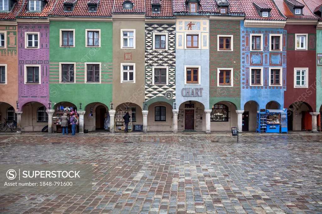 16th century medieval merchants' houses, Domki Budnicze, in the Old Market Square