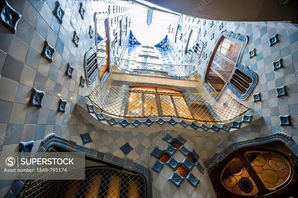 Staircase, Casa Batlló, designed by architect Antoni Gaudi