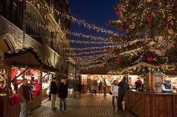 Christmas market in the Hanseatic City of Luebeck, Germany, Europe