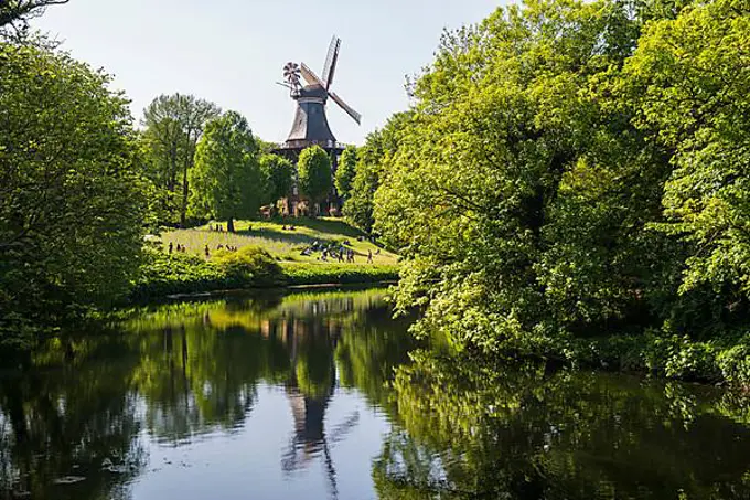 Windmill, Herdentorswallmuehle, Hanseatic City of Bremen, Germany, Europe