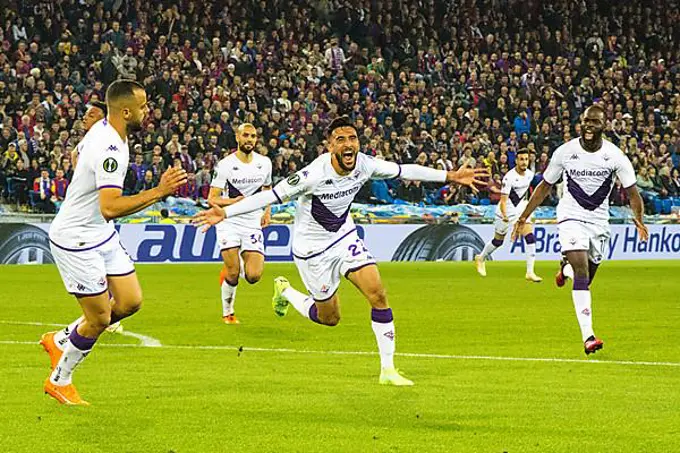 Nicolas GONZALEZ centre (ACF Fiorentina) celebrates his scored 1:2 for ACF Fiorentina