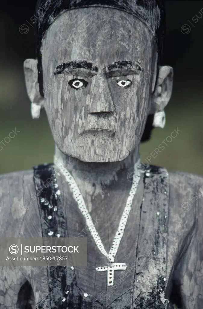 Madagascar, Art, Mahafaly Aloalo Carved Memorial Post In Form Of Human Figure Hung With Cross Placed On Tomb As Intermediary  Between The Deceased And The Ancestor Community.