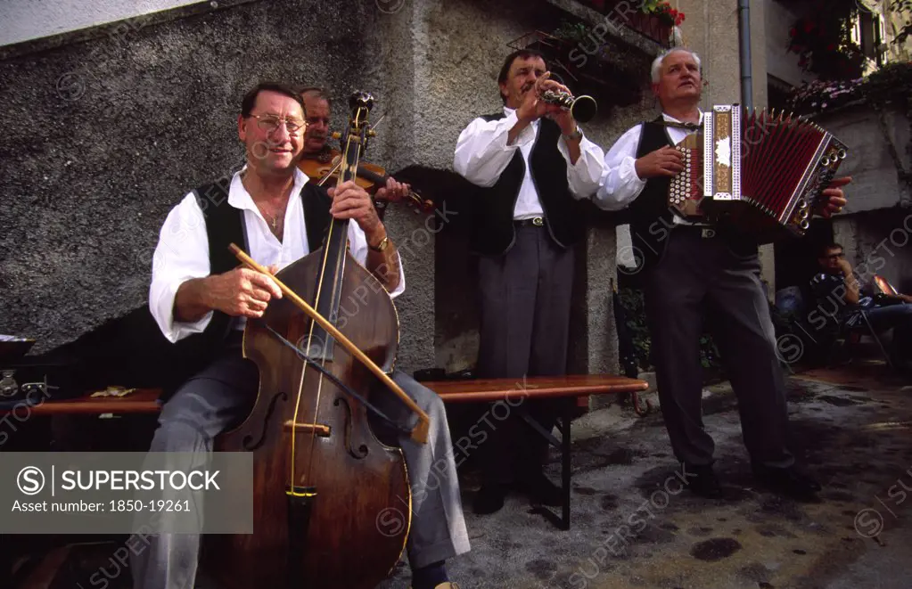 Croatia, Istria, Buzet, 'Buzet Subotina Festival/Musicians