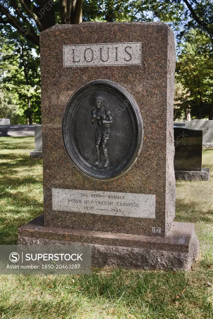 USA, Washington DC, Arlington National Cemetery, Grave of boxer Joe Louis.