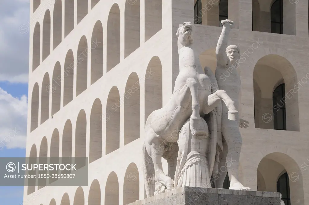 Italy, Lazio, Rome, EUR, Palazzo della Civilta del Lavori.