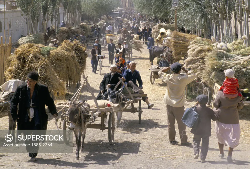 China, , Kashgar (Kashi), Market Traders