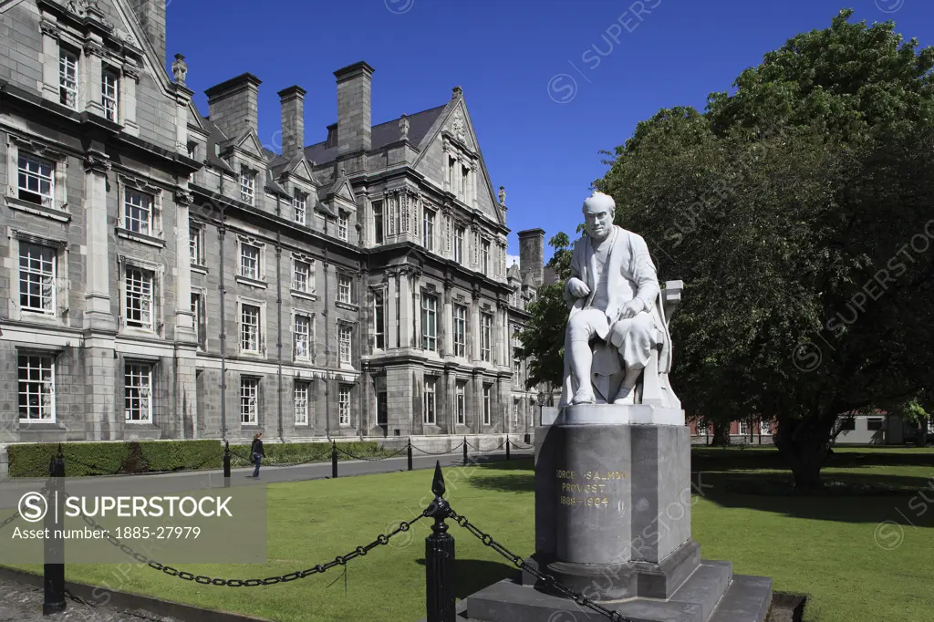 Ireland, County Dublin, Dublin, Trinity College - Provost Statue and College