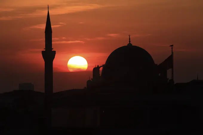 Turkey, Istanbul, Mosque at sunset