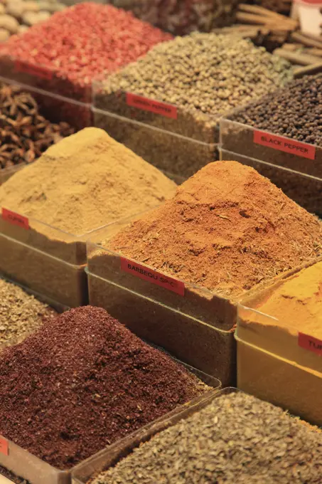 Turkey, Istanbul, Spices in the Egyptian Market