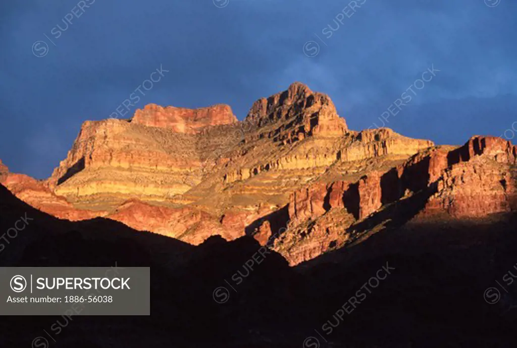 The sun sets over the GRAND CANYON NATIONAL PARK near SHINUMO CREEK (Mile 108) - ARIZONA