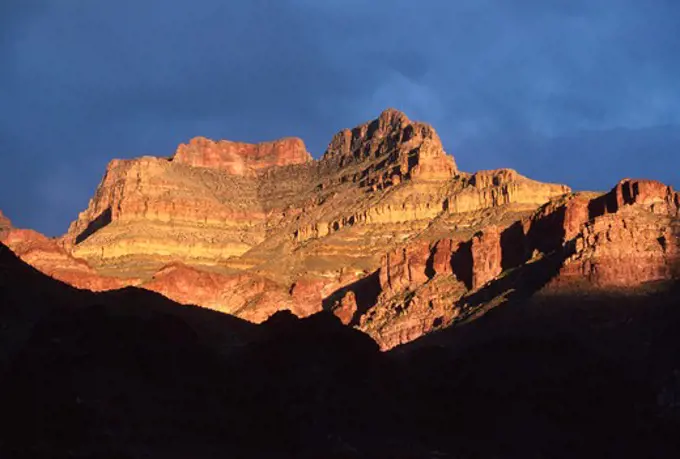 The sun sets over the GRAND CANYON NATIONAL PARK near SHINUMO CREEK (Mile 108) - ARIZONA