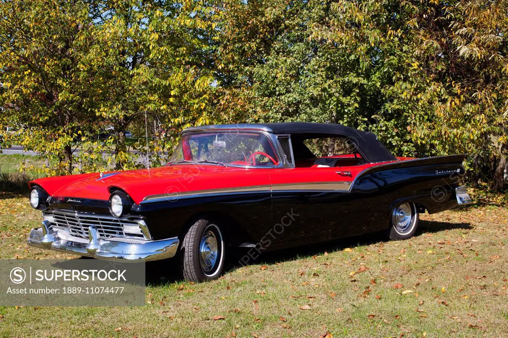 1957 Ford Fairlane convertible; Shefford, Quebec, Canada