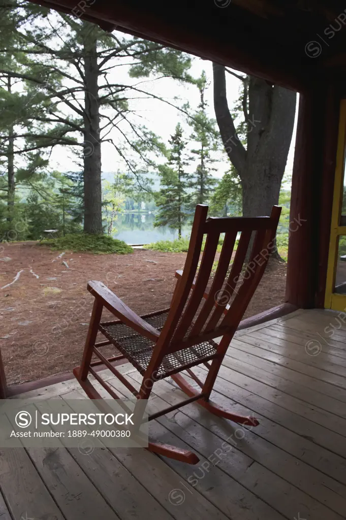 Woods canada store chair