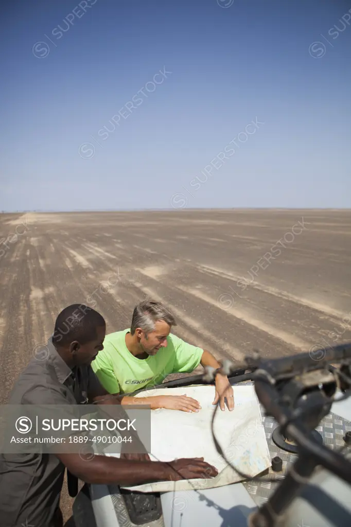 Kenya, Crossing remote desert; Chalbi Desert