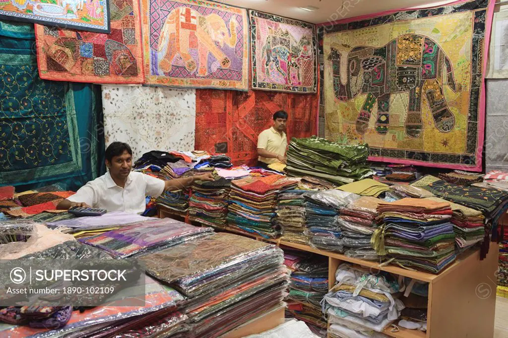 Shop in the Textile Souk, Bur Dubai, Dubai, United Arab Emirates, Middle East