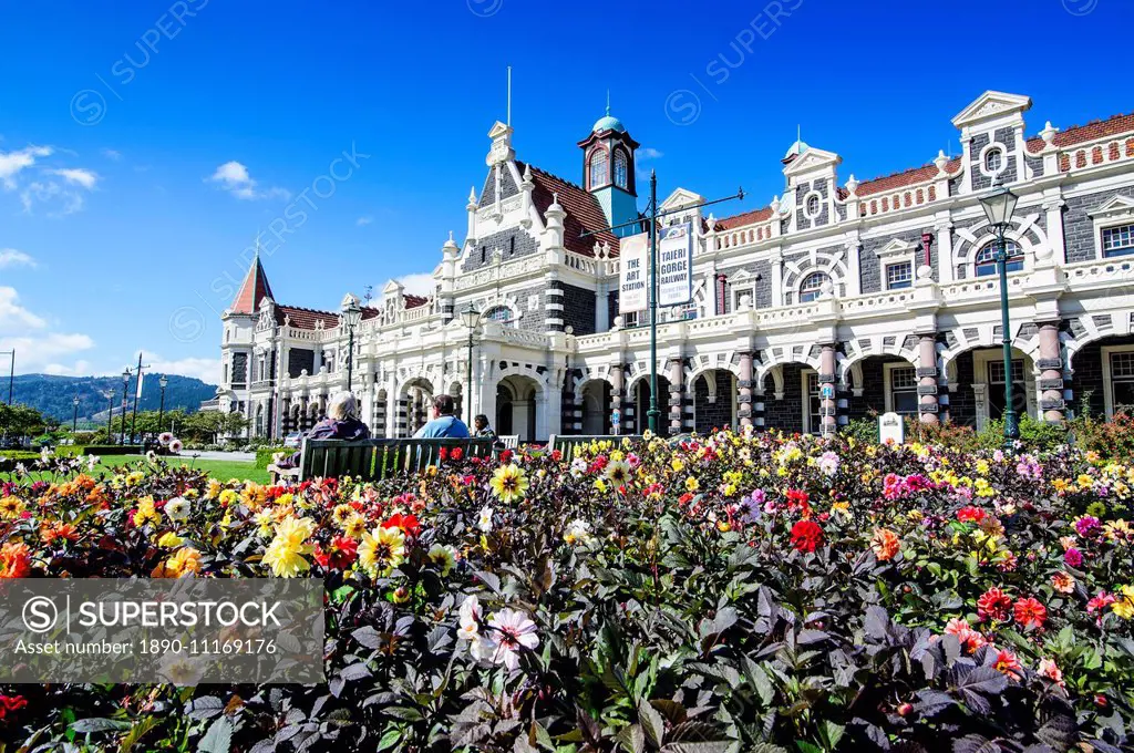 Edwardian railway station, Dunedin, Otago, South Island, New Zealand, Pacific