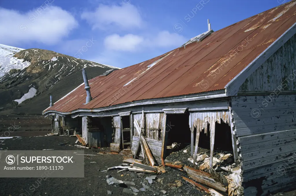 British hut destroyed in volcanic eruption, Deception Island, Antarctic Pensinsula, Antarctica, Polar Regions