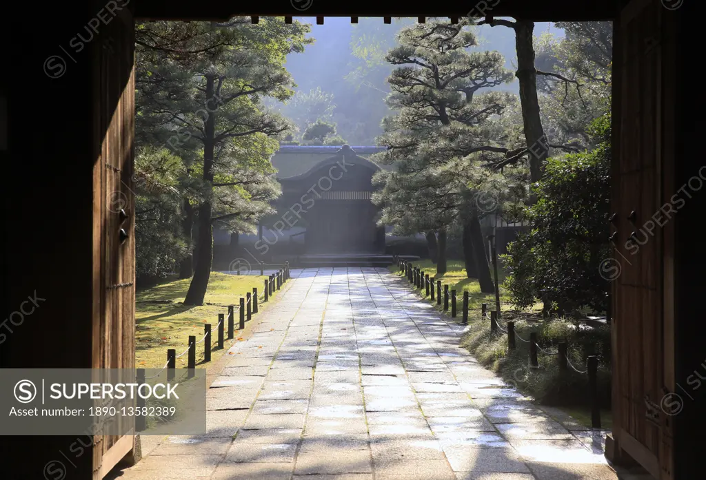 Inner sanctum of the Sankeien Garden, Yokohama, Tokyo, Japan, Asia