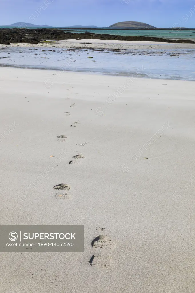 Footsteps on a beach, Isle of Eriskay, Sound of Barra, Outer Hebrides, Scotland, United Kingdom, Europe