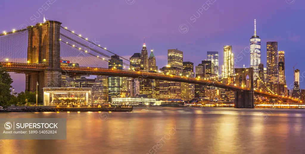 Brooklyn Bridge, East River, panorama, Lower Manhattan skyline, New York skyline, at night, New York City, United States of America, North America