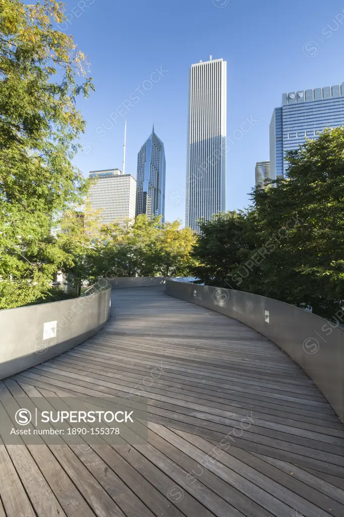 The BP Pedestrian Bridge designed by Frank Gehry, Grant Park, Chicago, Illinois, United States of America, North America